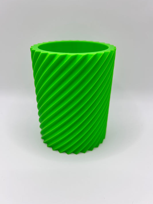 Angled Fins Pen Pot – Modern Desk Organizer