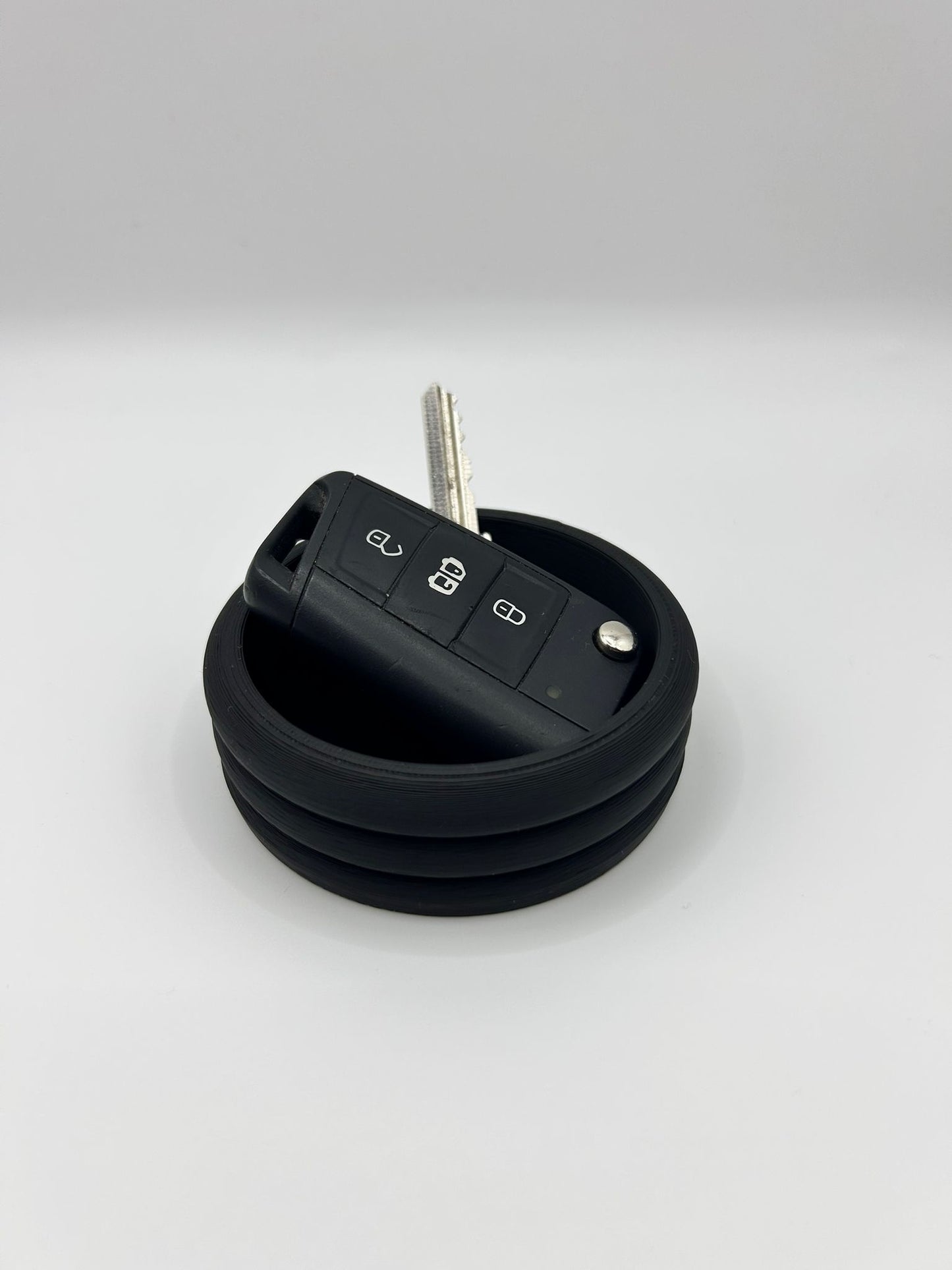 Small Horizontal Ribbed Pot – Perfect for Home & Desk Accessories